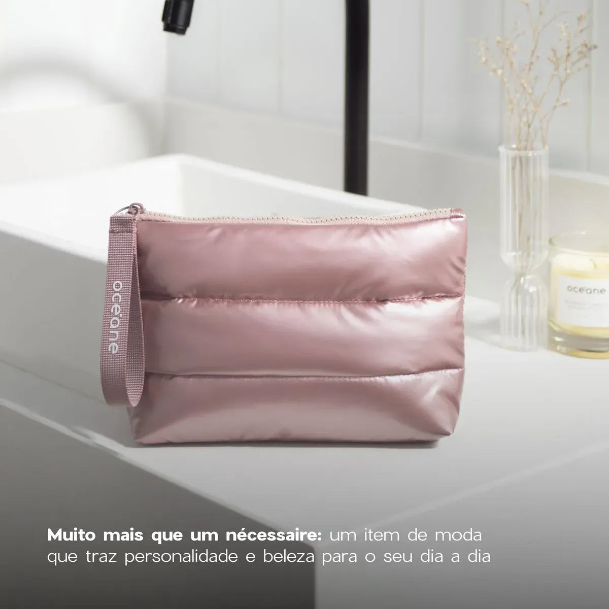 Kit Nécessaire Puffer + Desodorante + Creme para Mãos + Bruma Facial Travel